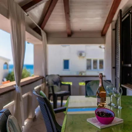 Apartman Santek *