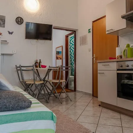 Apartman Santek